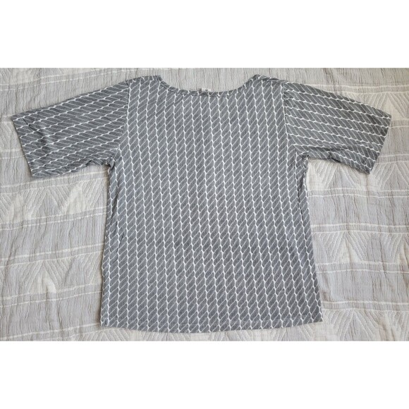 Kate quinn bamboo Blouse small GUC - Picture 4 of 4